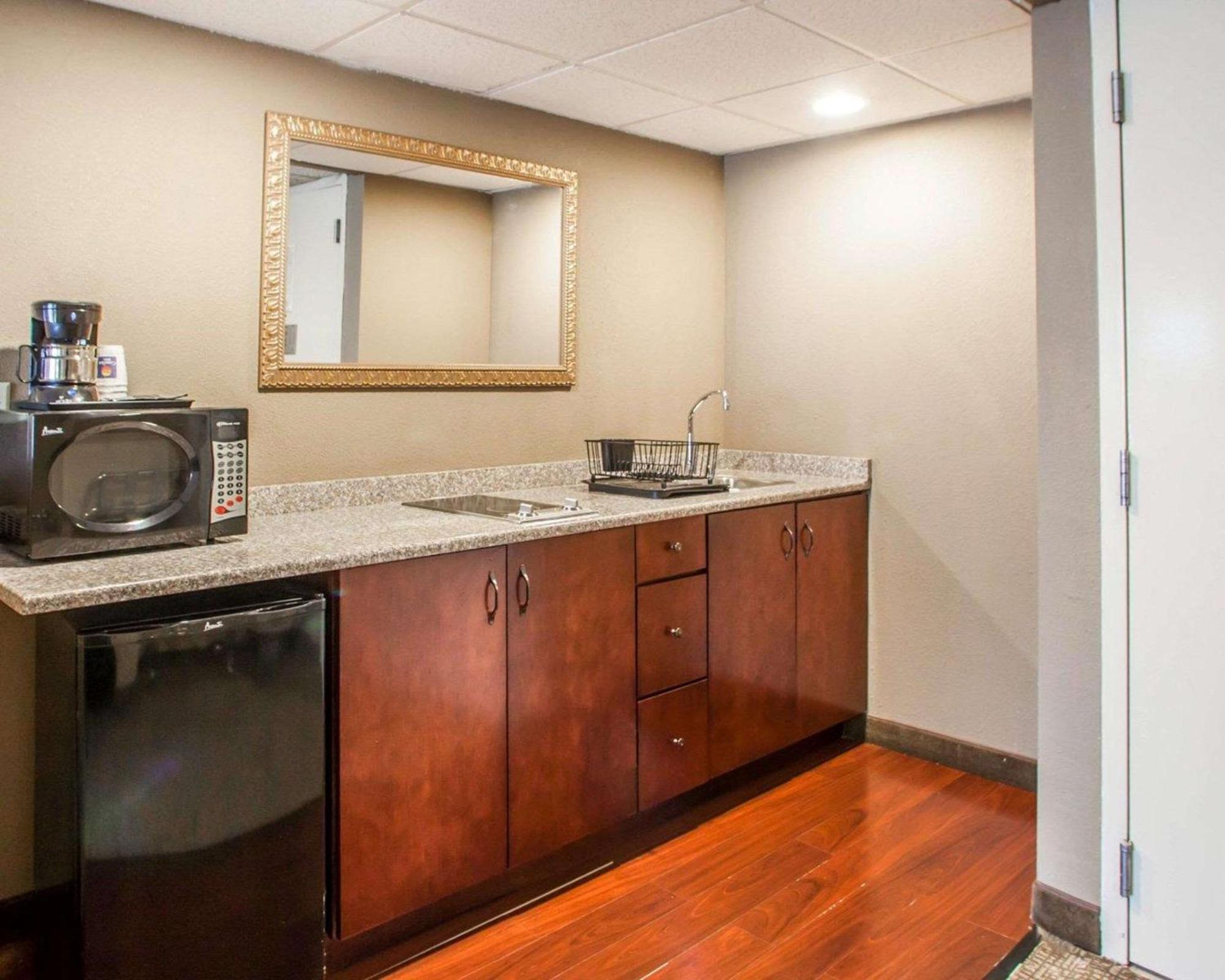 Quality Inn & Suites Orland Park - Chicago Eksteriør billede